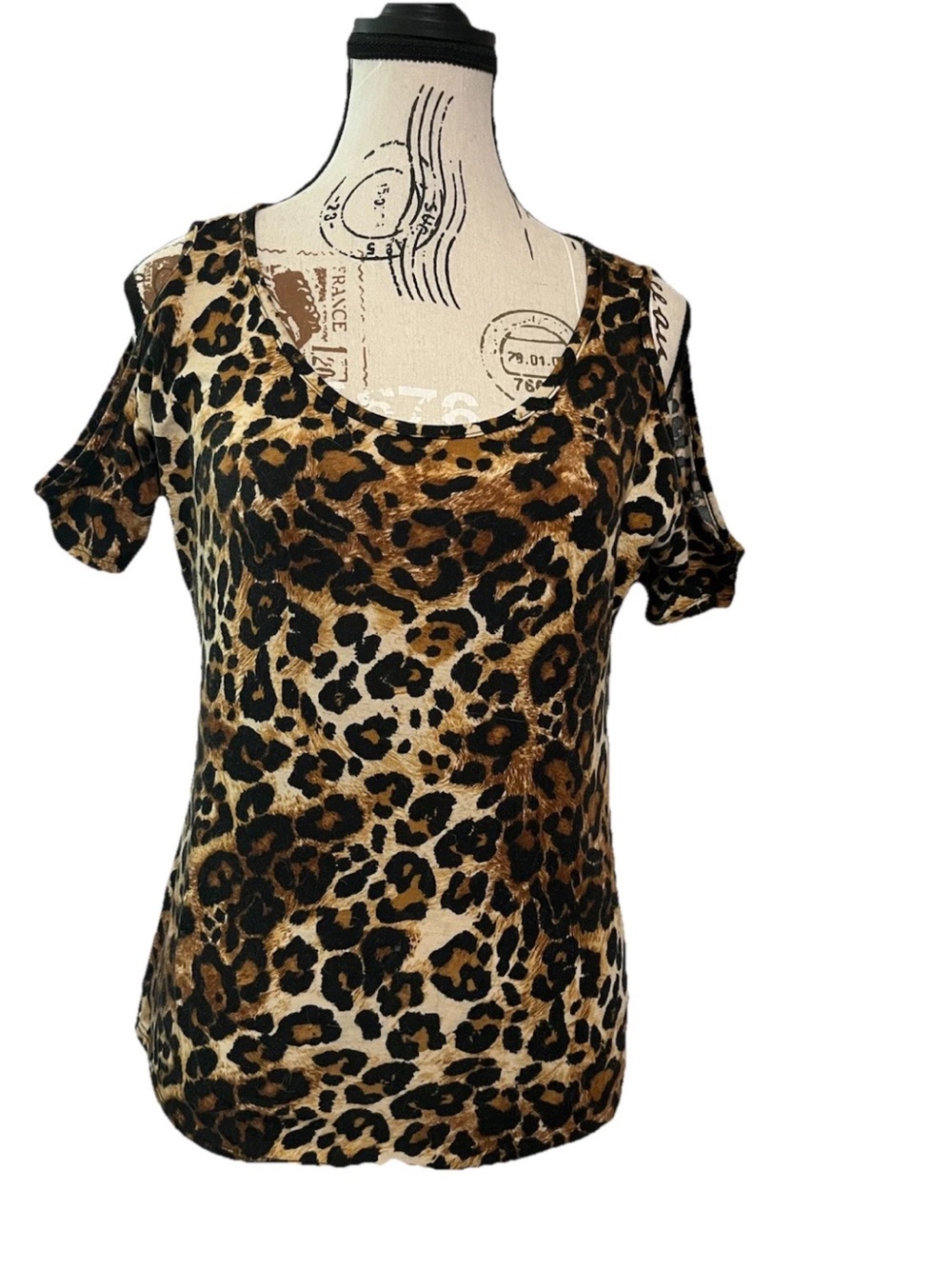 Gemstone Brand Size Small Leopard Print Cold Shoulder Top Brown Animal Stretch - Picture 3 of 4